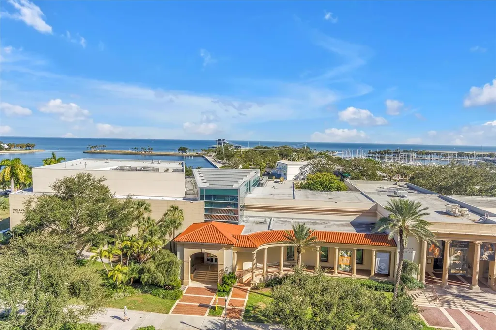 288 Beach Drive NE St Petersburg FL 33701