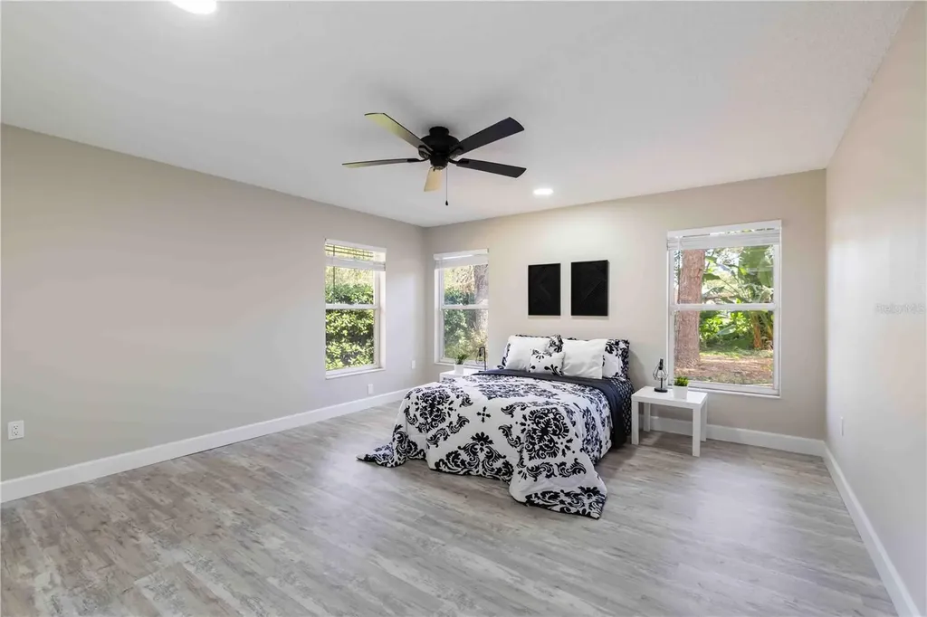 1103 87th Street NW Bradenton FL 34209