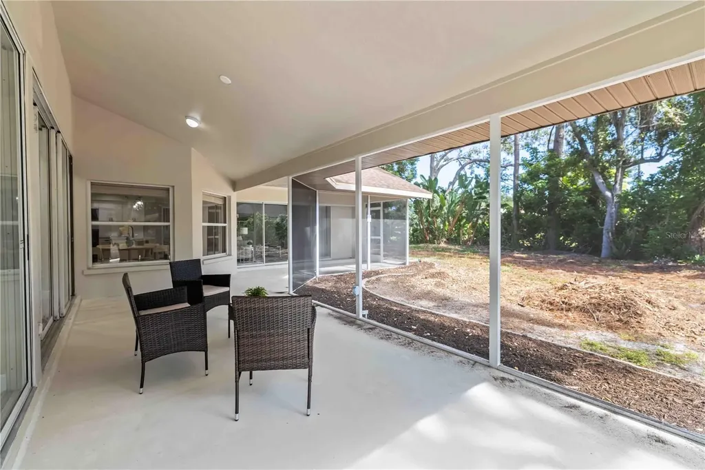 1103 87th Street NW Bradenton FL 34209