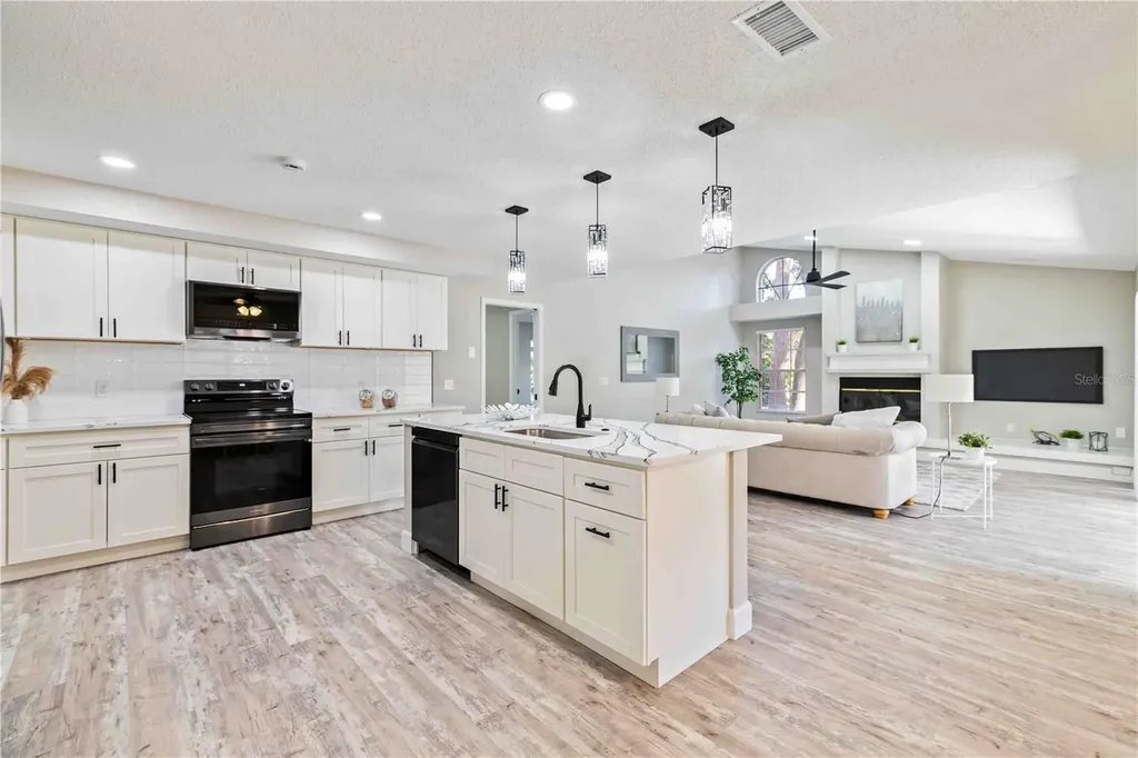 1103 87th Street NW Bradenton FL 34209