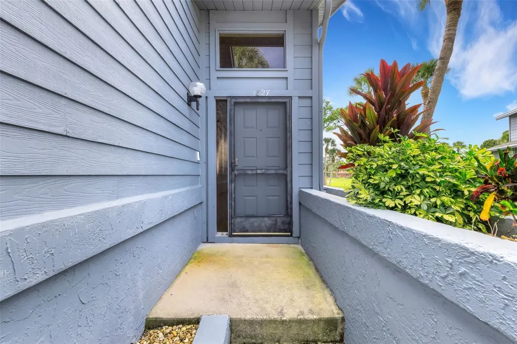 1827 Settlers Drive Nokomis FL 34275