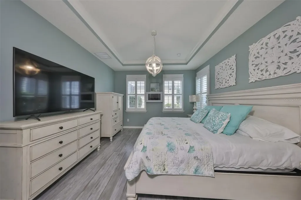 511 Winterside Drive Apollo Beach FL 33572