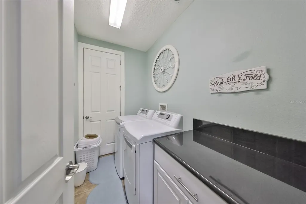 511 Winterside Drive Apollo Beach FL 33572