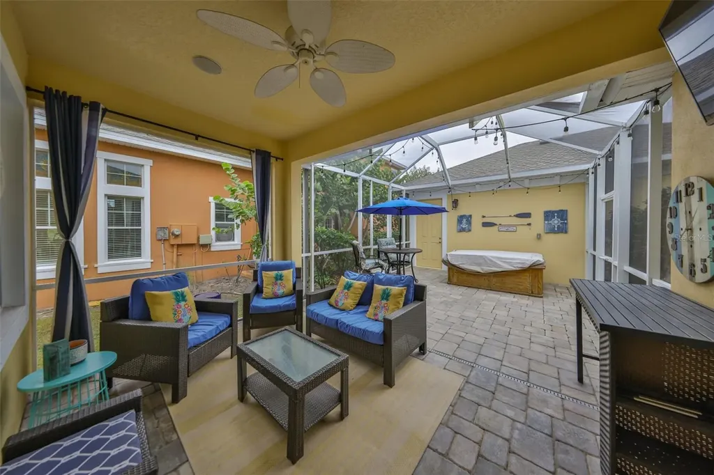 511 Winterside Drive Apollo Beach FL 33572