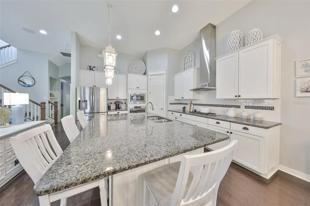 511 Winterside Drive Apollo Beach FL 33572