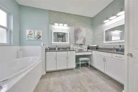 511 Winterside Drive Apollo Beach FL 33572