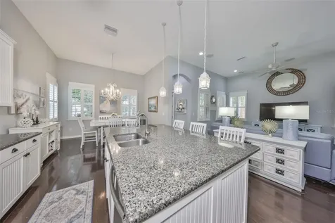 511 Winterside Drive Apollo Beach FL 33572