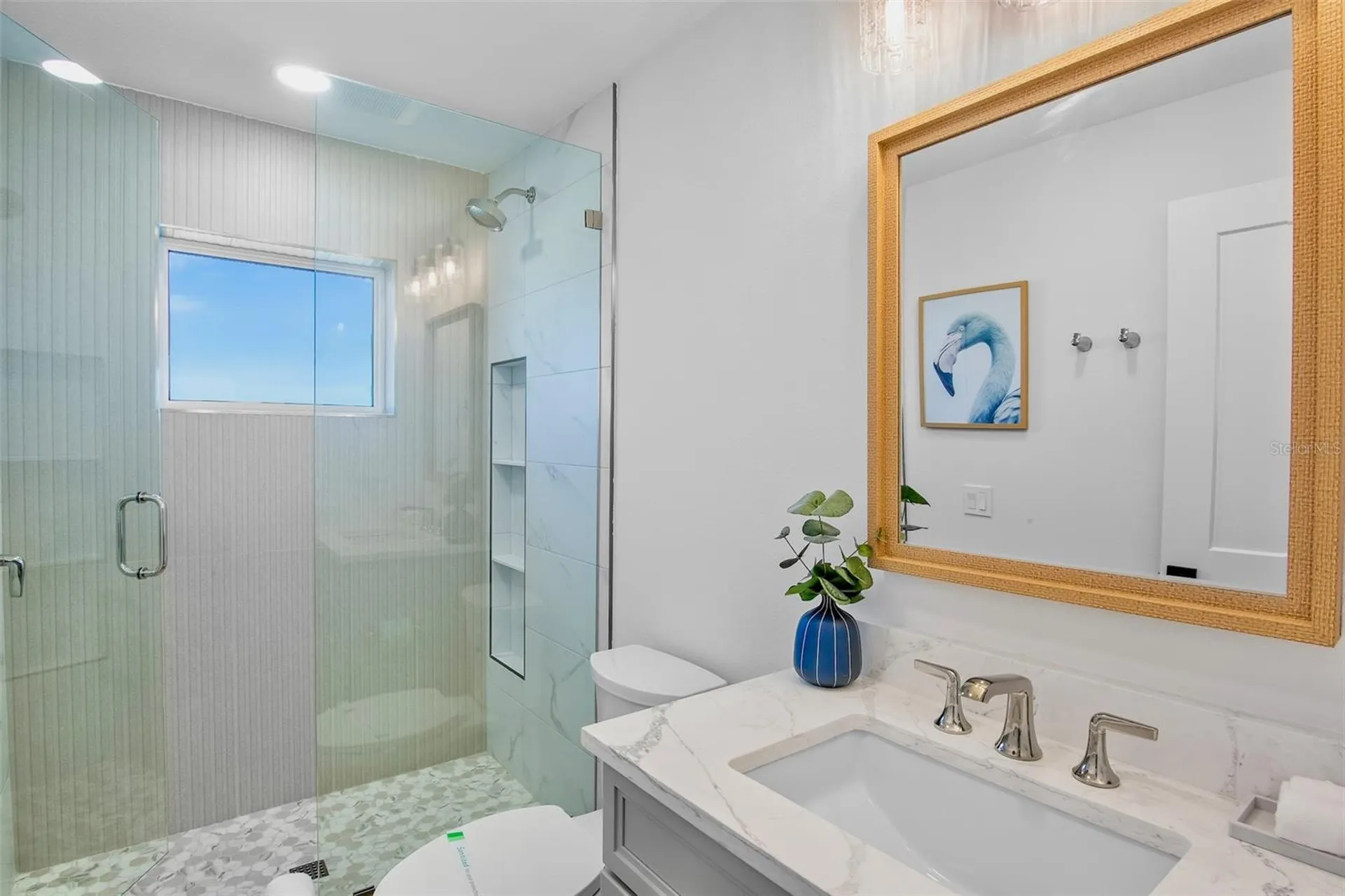 135 Avenida Veneccia Sarasota FL 34242