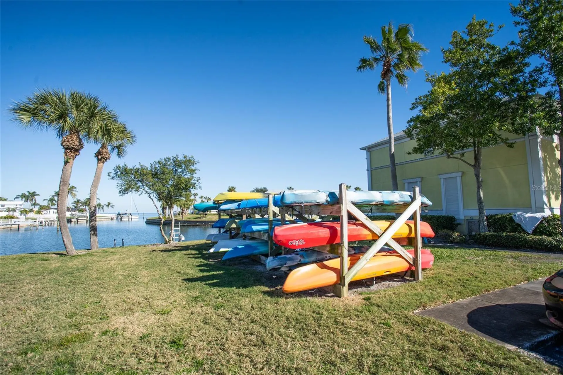 237 Seahorse Drive SE St Petersburg FL 33705