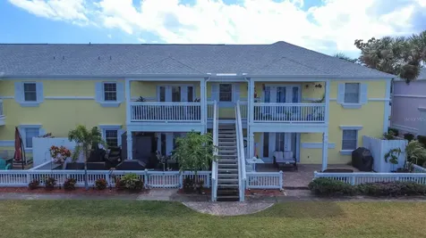 237 Seahorse Drive SE St Petersburg FL 33705