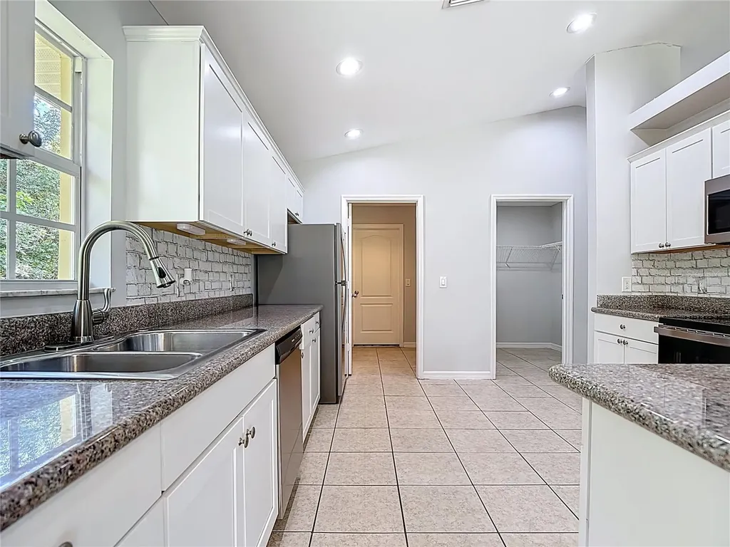 2812 4th Street SW Lehigh Acres FL 33976