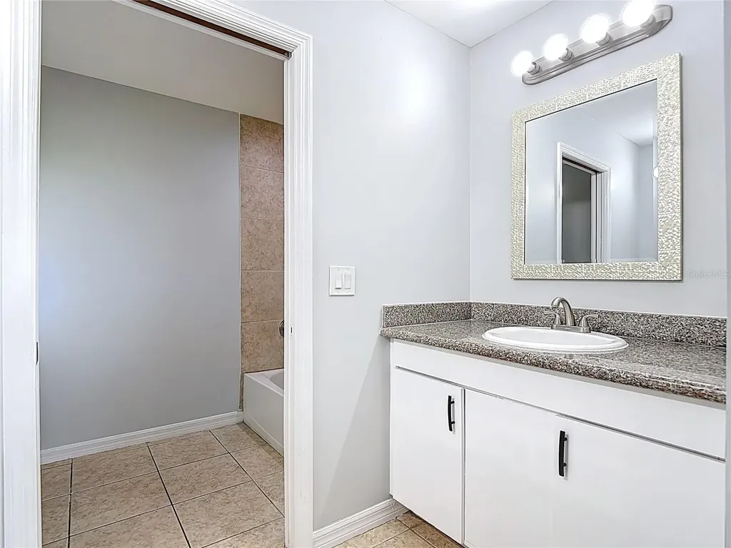 2812 4th Street SW Lehigh Acres FL 33976