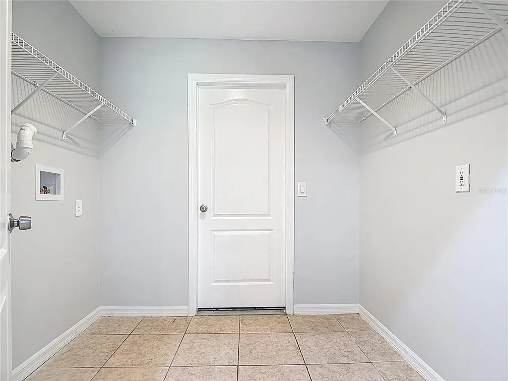 2812 4th Street SW Lehigh Acres FL 33976