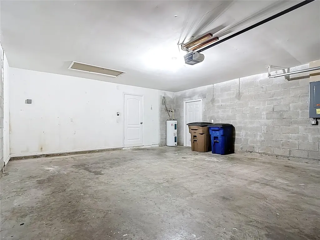 2812 4th Street SW Lehigh Acres FL 33976