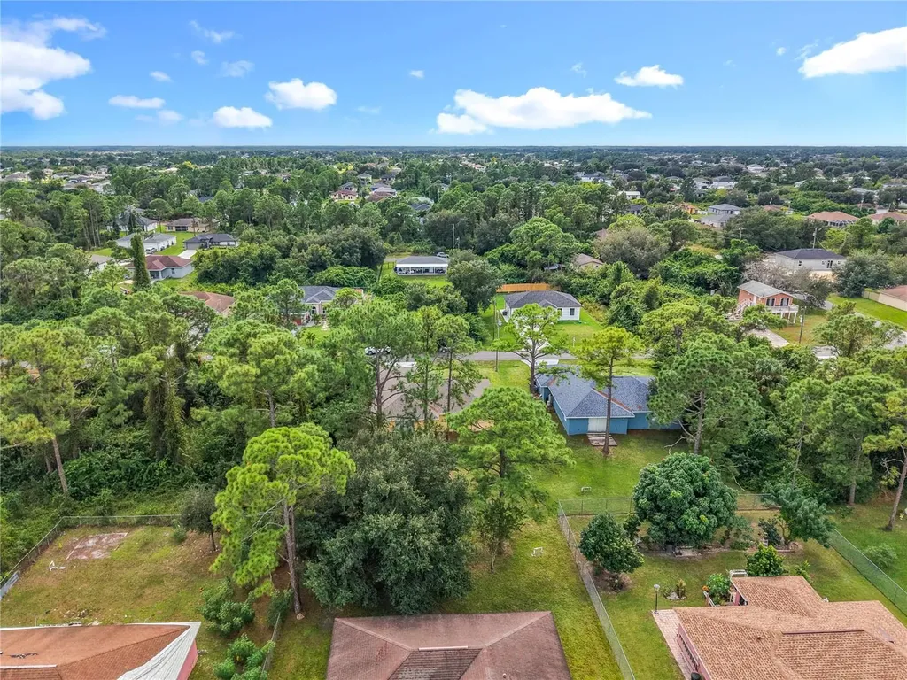 2812 4th Street SW Lehigh Acres FL 33976