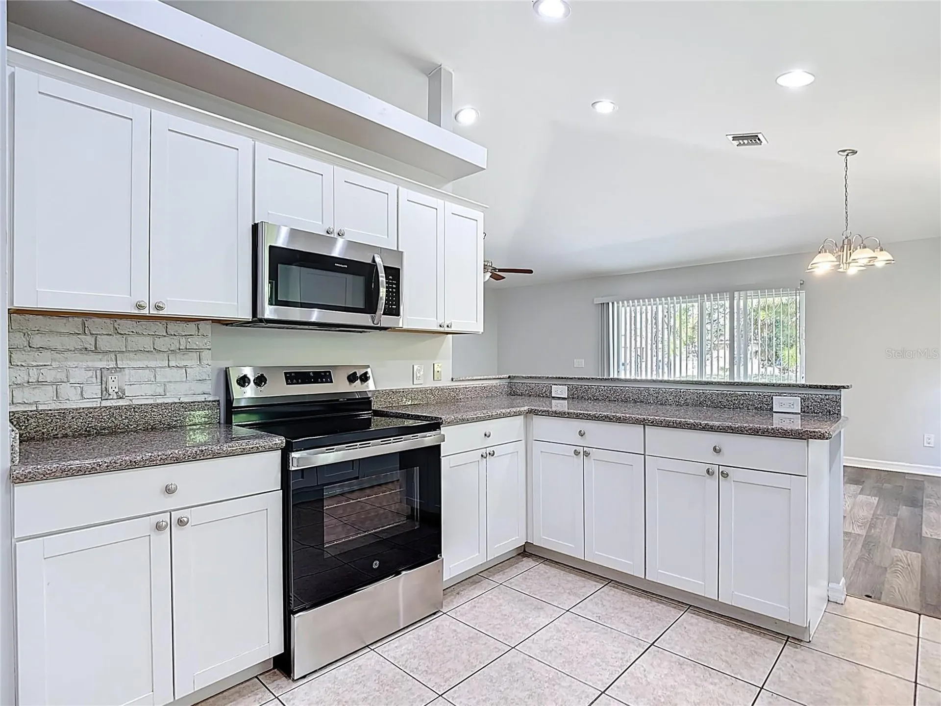 2812 4th Street SW Lehigh Acres FL 33976