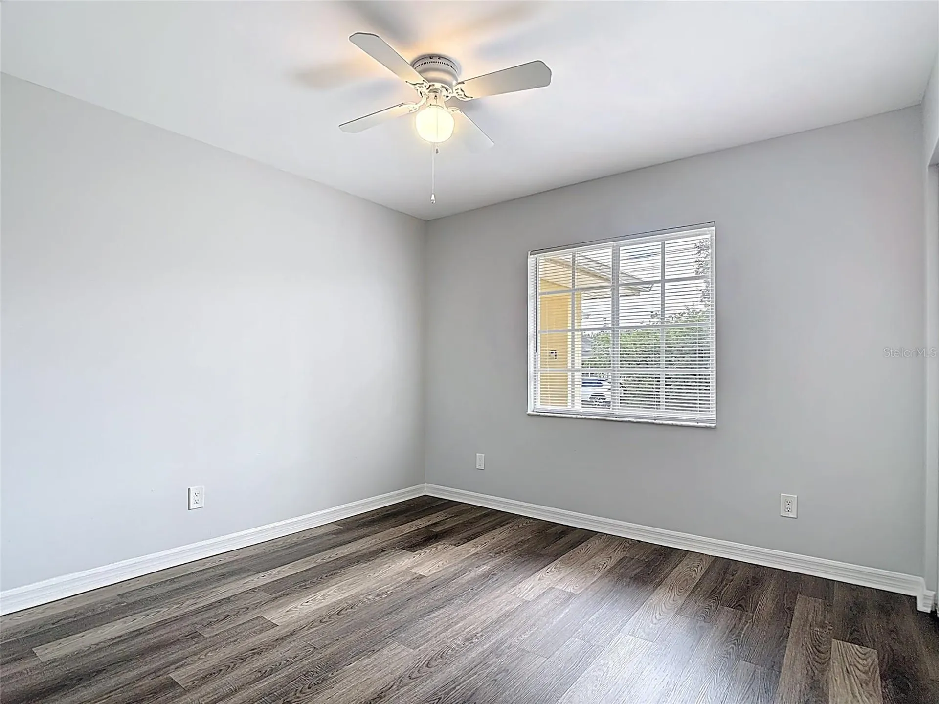 2812 4th Street SW Lehigh Acres FL 33976