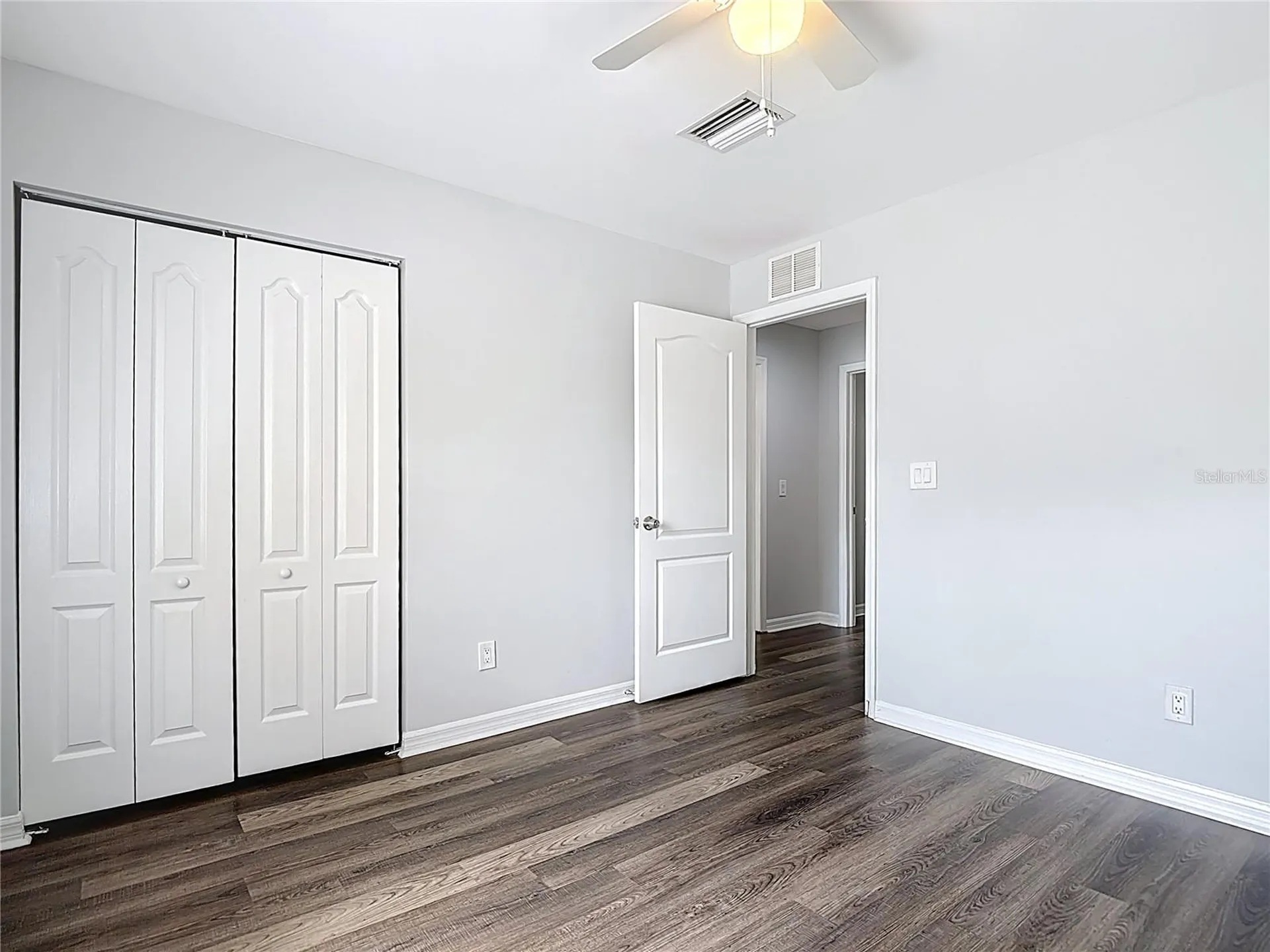 2812 4th Street SW Lehigh Acres FL 33976