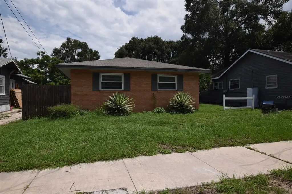305 W Hancock Street Lakeland FL 33803