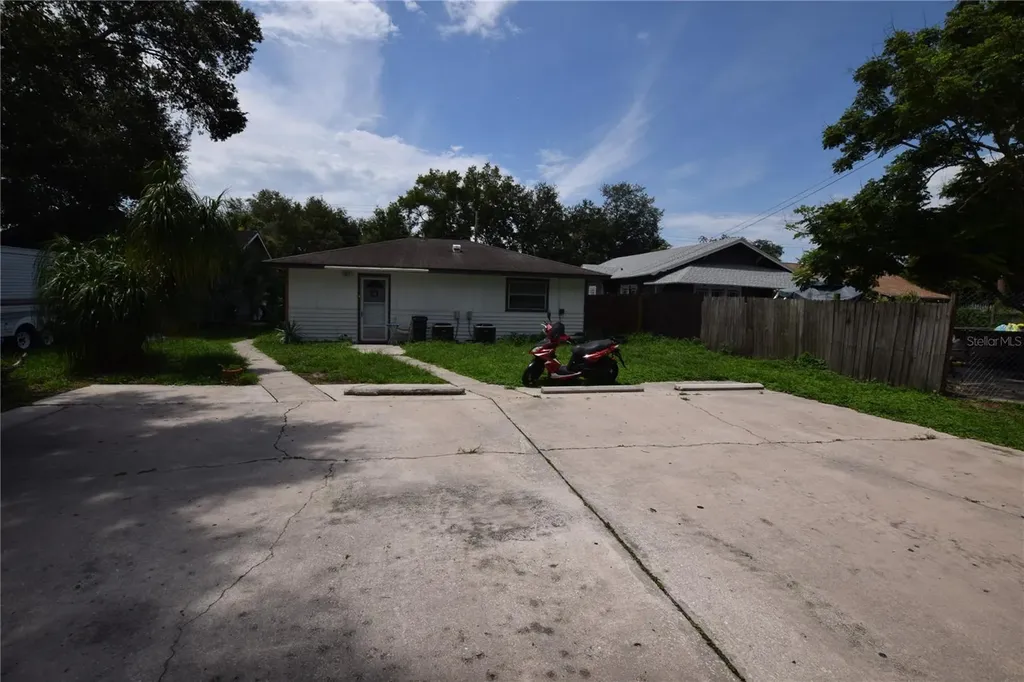 305 W Hancock Street Lakeland FL 33803