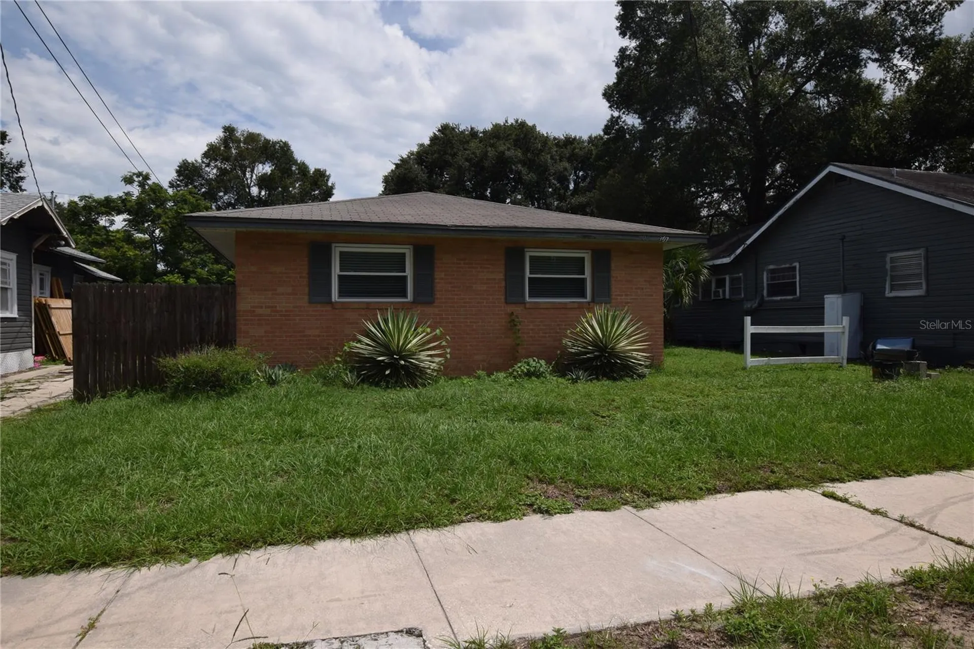 305 W Hancock Street Lakeland FL 33803