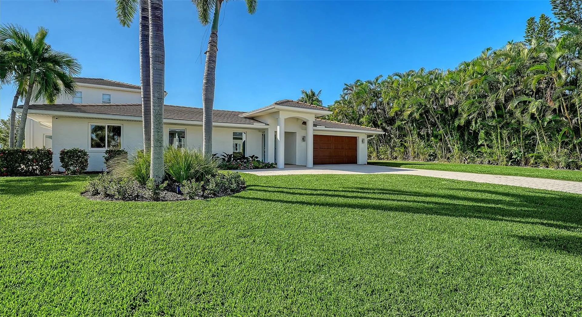 690 Old Compass Road Longboat Key FL 34228