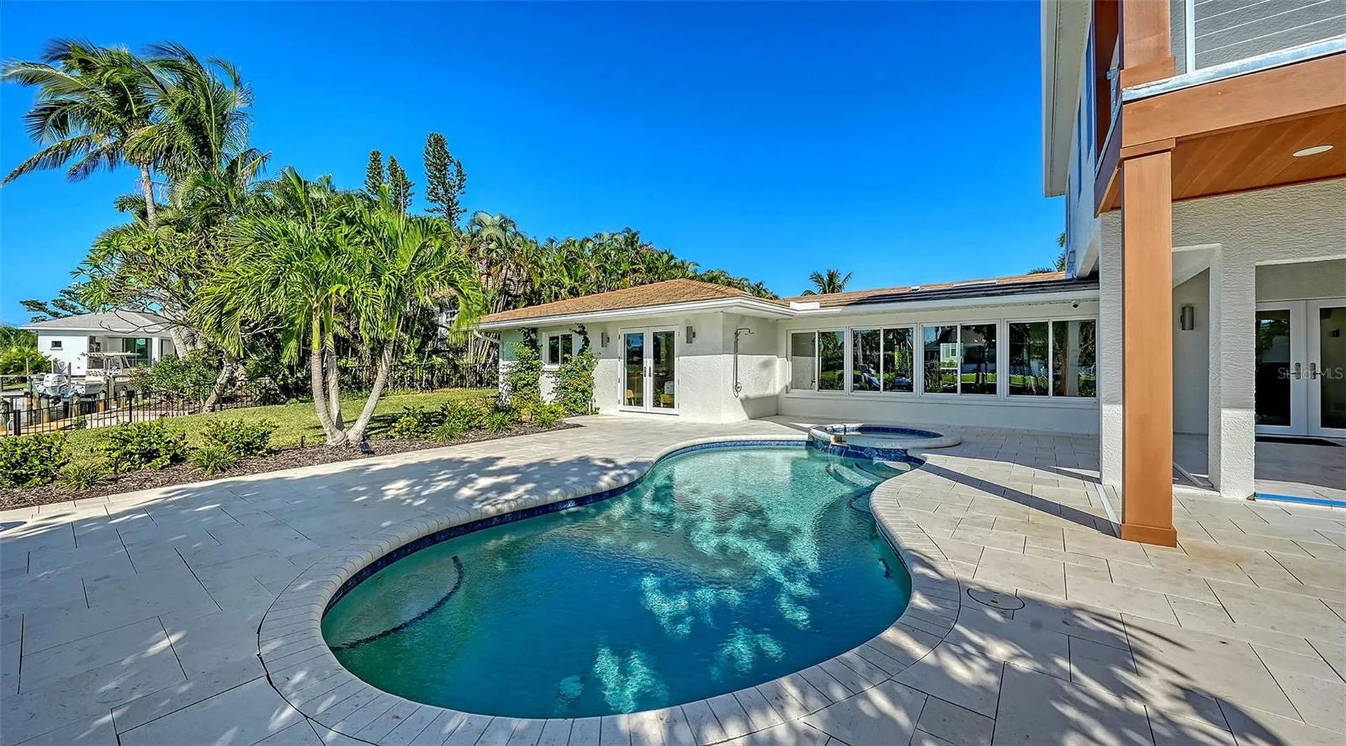 690 Old Compass Road Longboat Key FL 34228