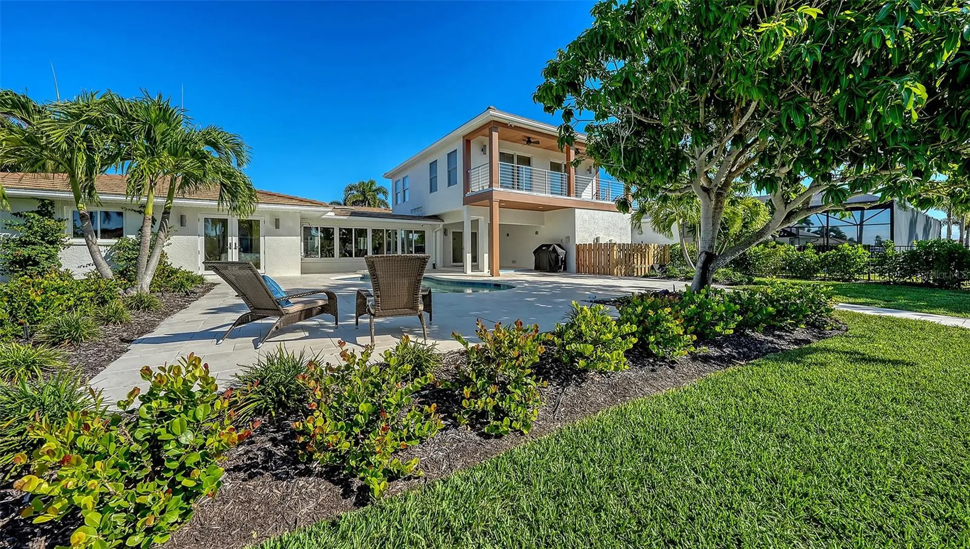 690 Old Compass Road Longboat Key FL 34228