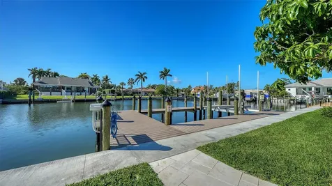 690 Old Compass Road Longboat Key FL 34228