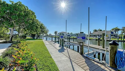 690 Old Compass Road Longboat Key FL 34228