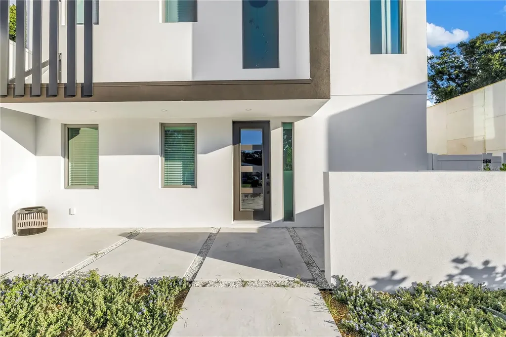 2305 Temple Street Sarasota FL 34239