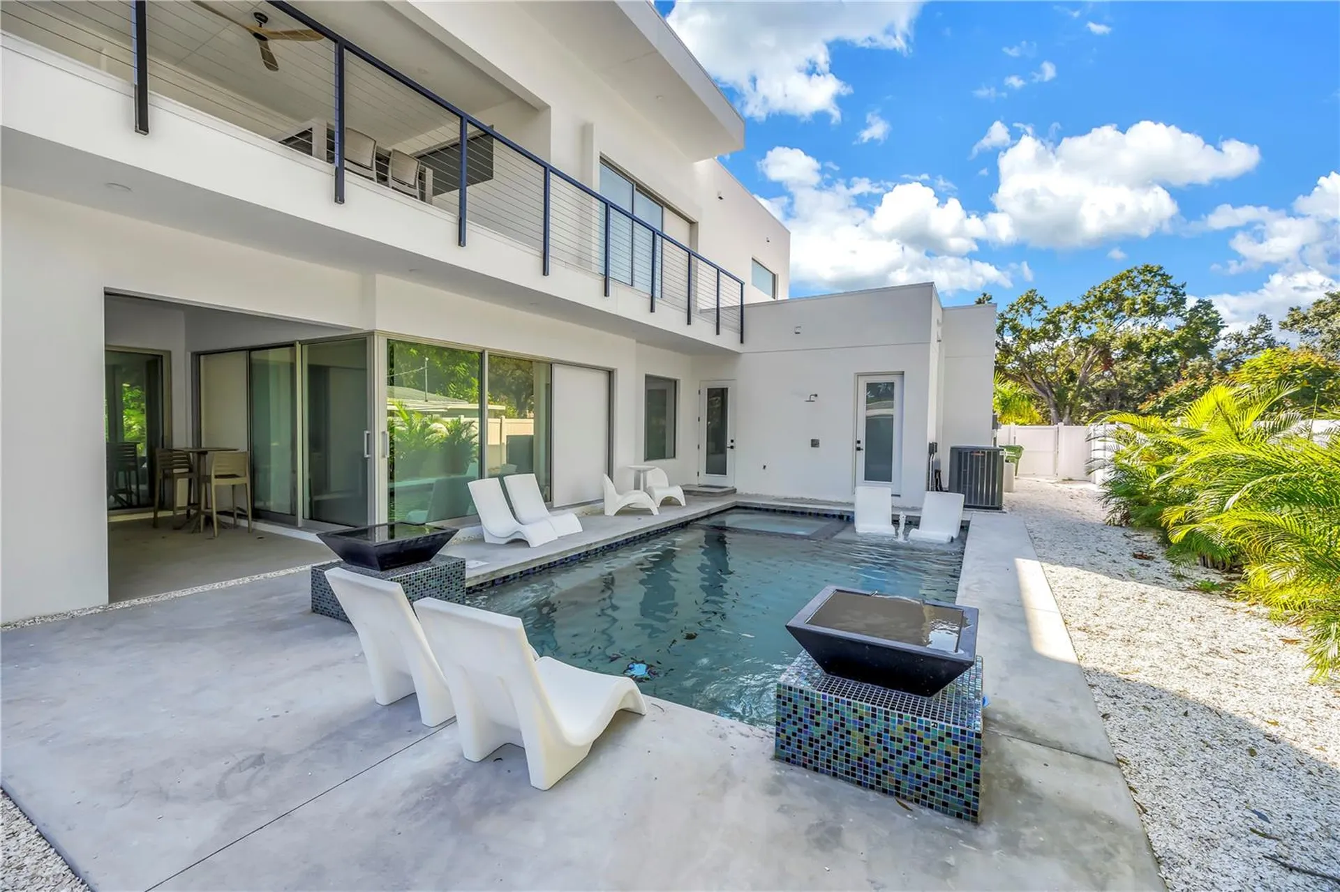 2305 Temple Street Sarasota FL 34239
