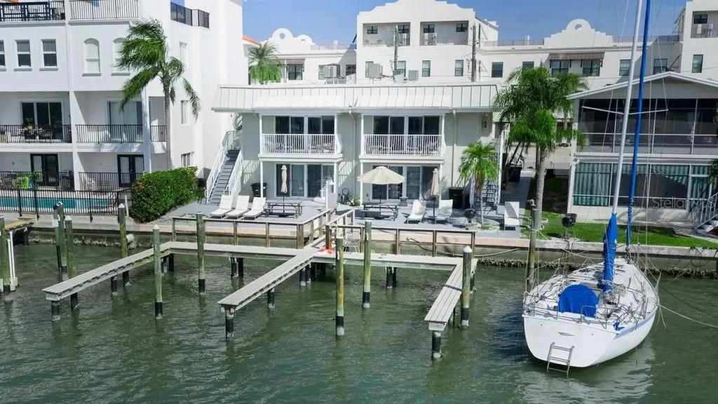 185 Brightwater Drive Clearwater Beach FL 33767
