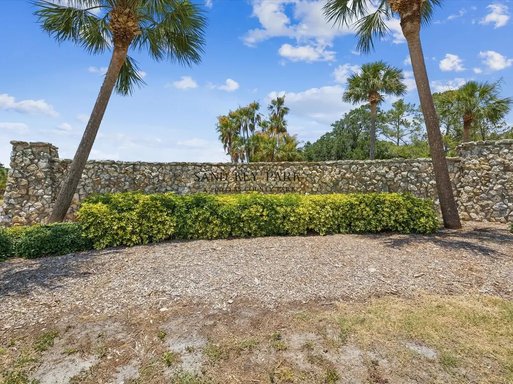 185 Brightwater Drive Clearwater Beach FL 33767