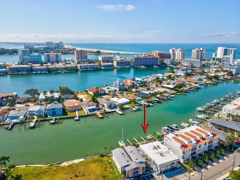 185 Brightwater Drive Clearwater Beach FL 33767