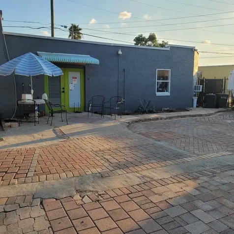 5205 Haines Road N St Petersburg FL 33714