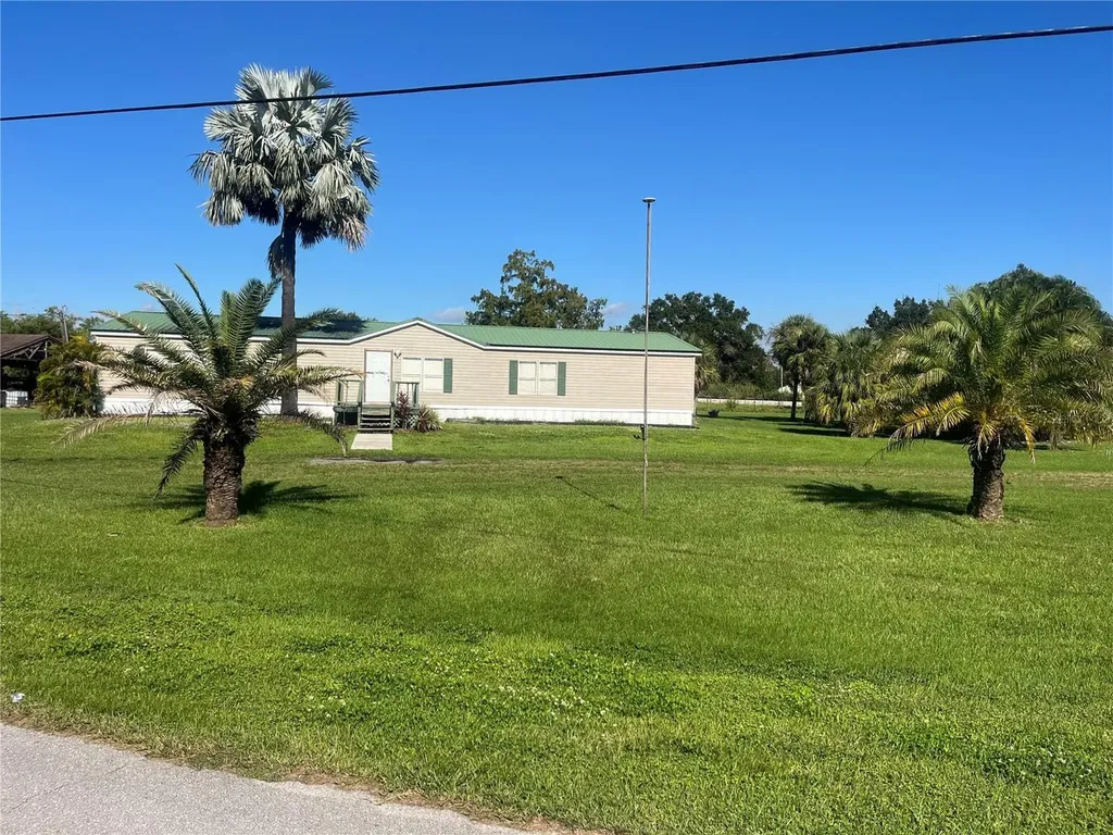 1145 Yaun Road Moore Haven FL 33471
