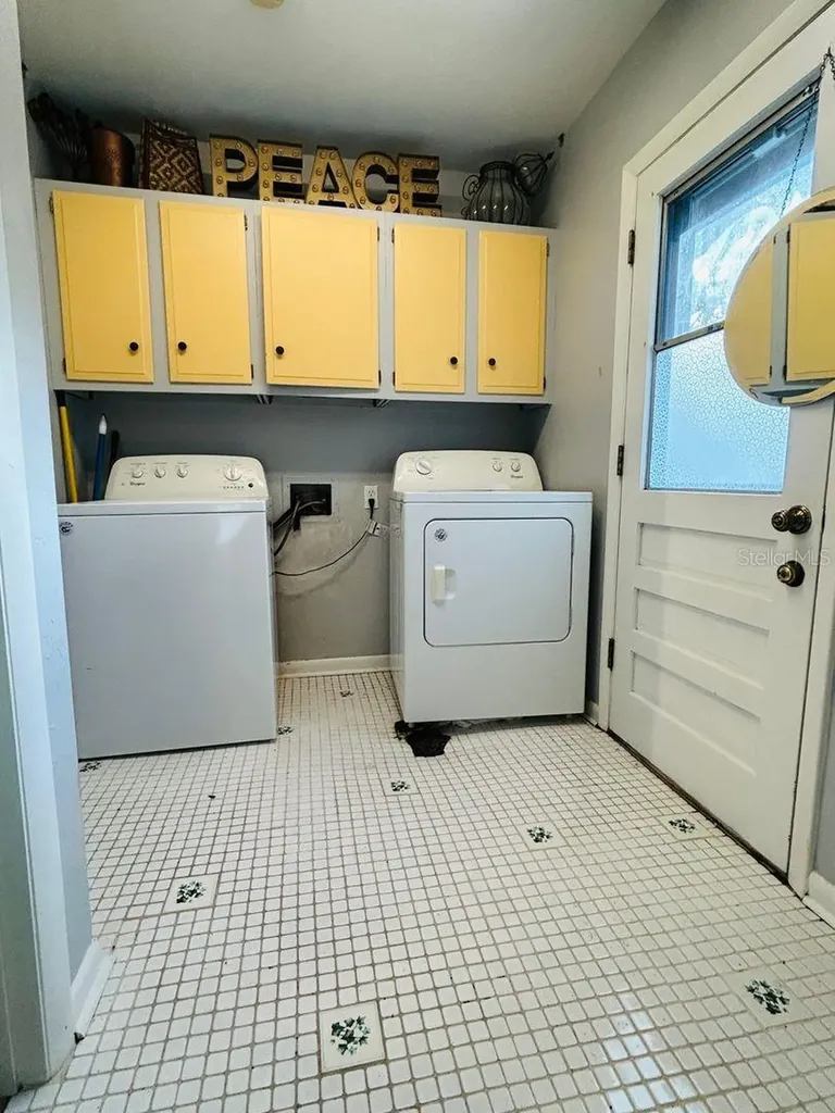 608 SW 80th Boulevard Gainesville FL 32607