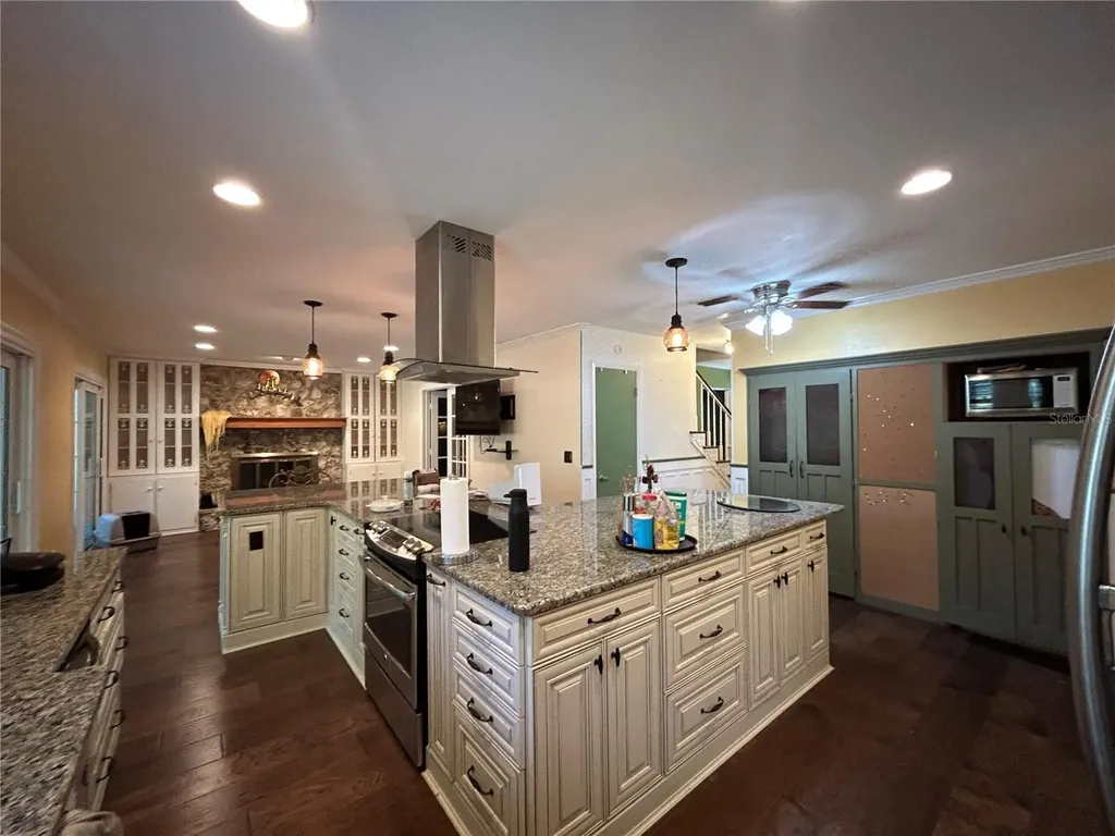 608 SW 80th Boulevard Gainesville FL 32607