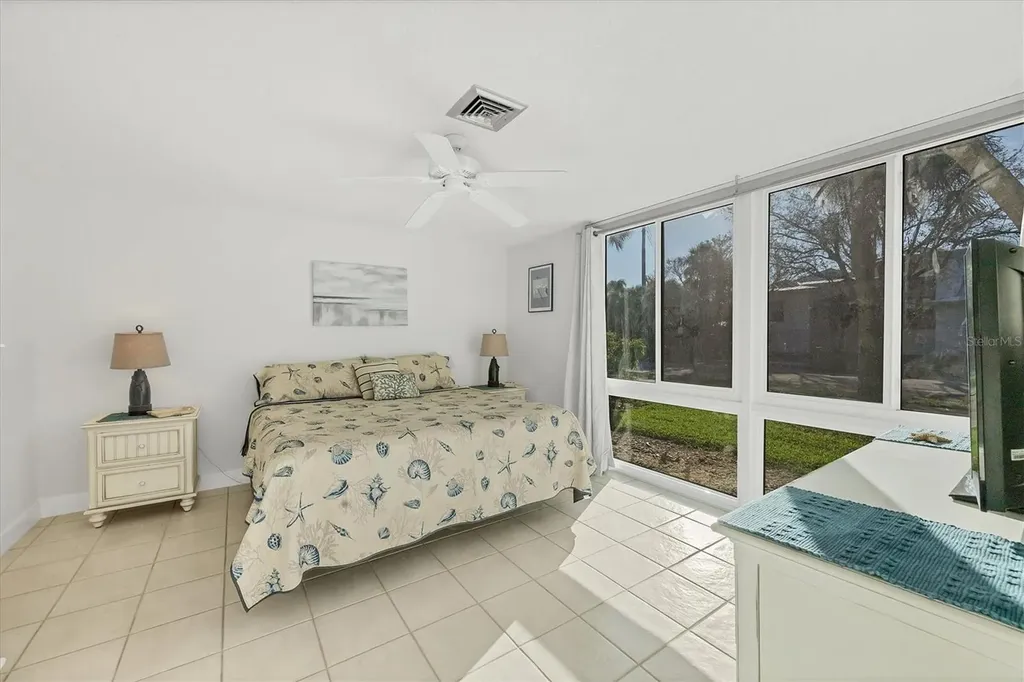 500 S Washington Drive Sarasota FL 34236