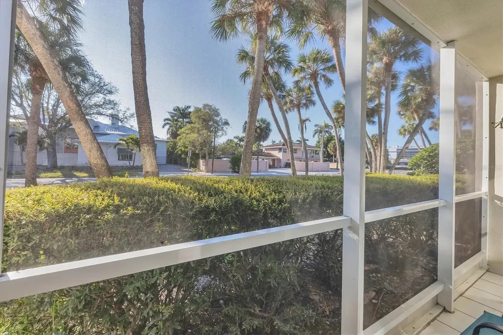 500 S Washington Drive Sarasota FL 34236