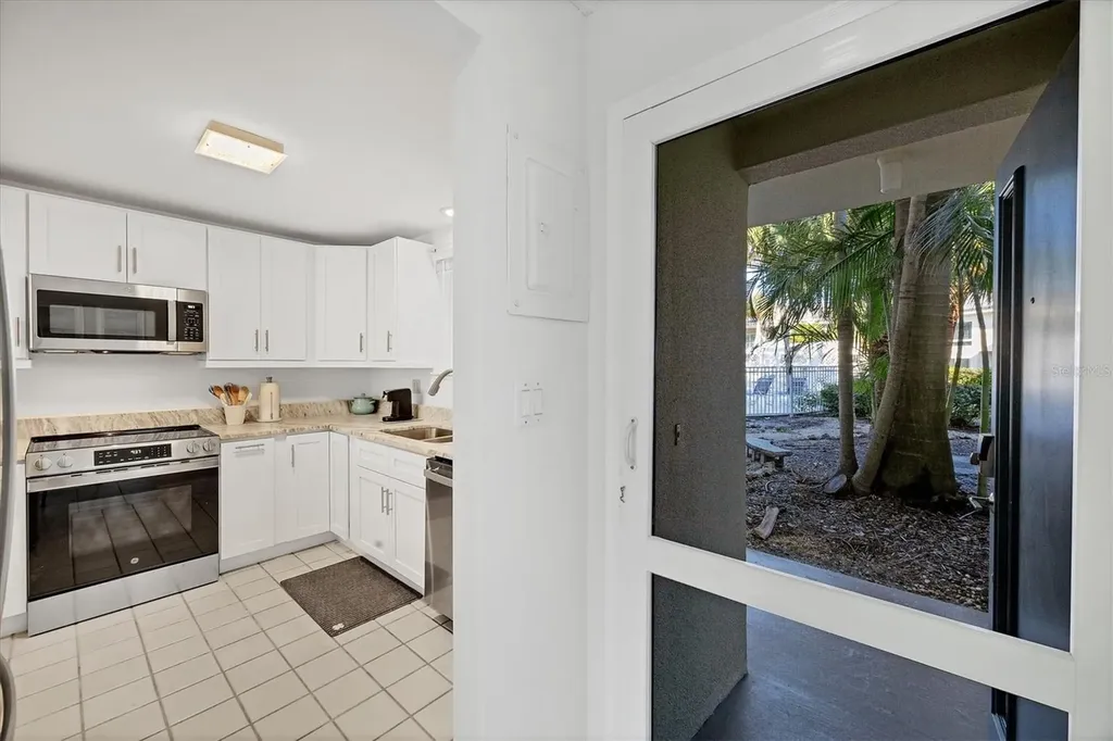 500 S Washington Drive Sarasota FL 34236