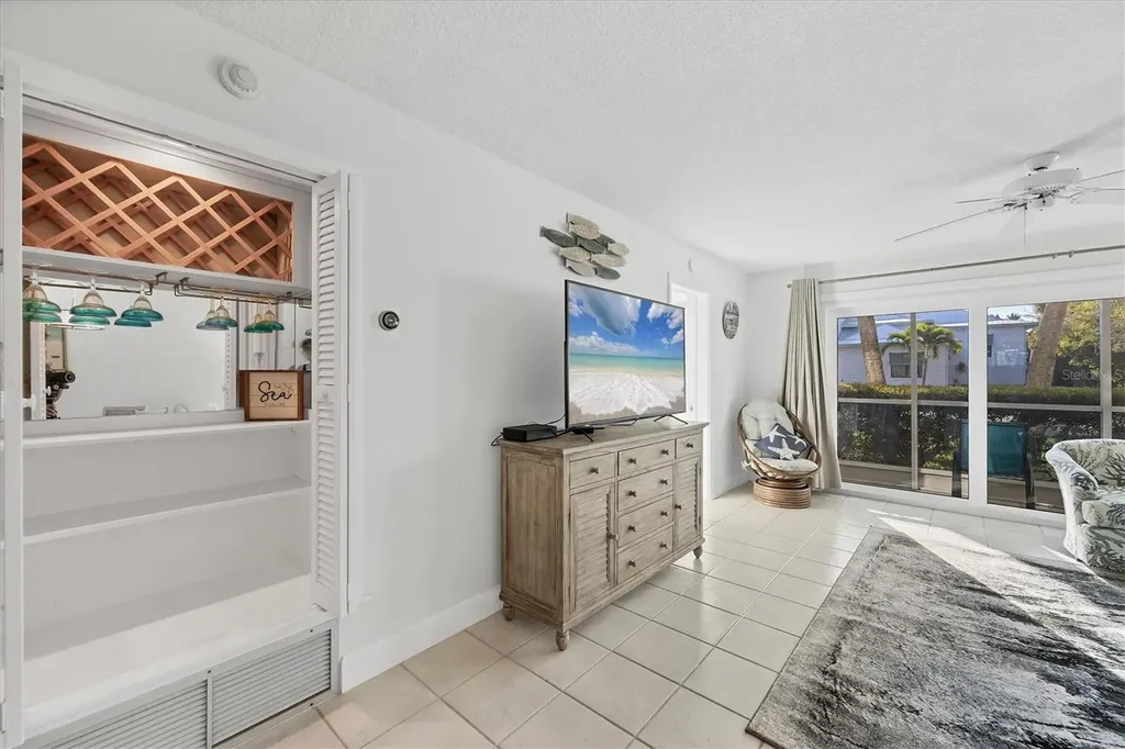 500 S Washington Drive Sarasota FL 34236