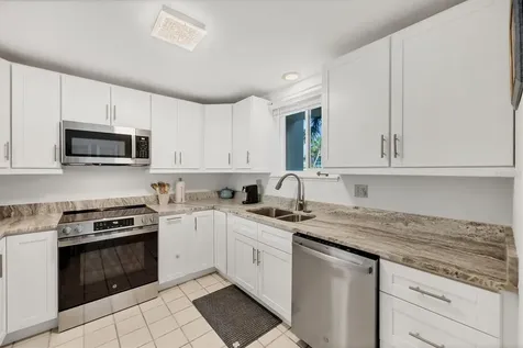 500 S Washington Drive Sarasota FL 34236