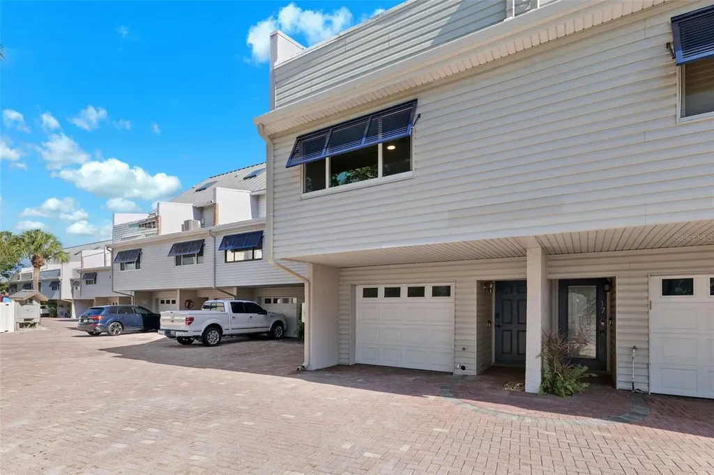 1355 Pinellas Bayway S Tierra Verde FL 33715