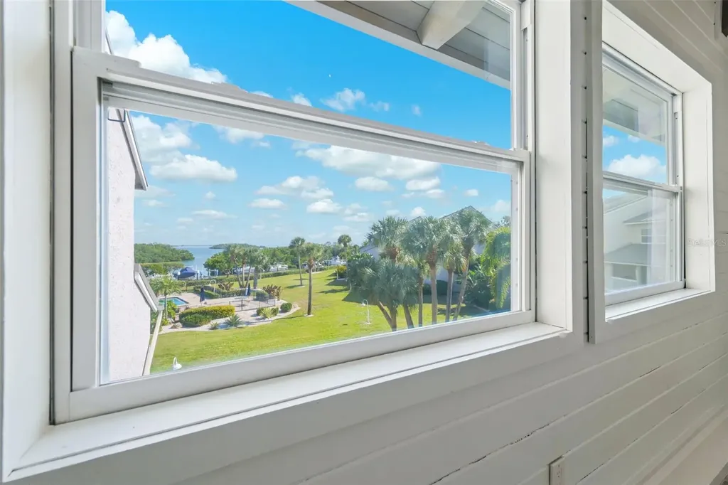 1355 Pinellas Bayway S Tierra Verde FL 33715