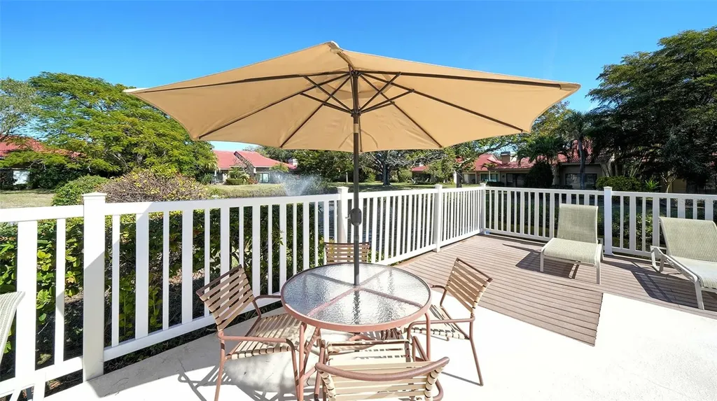 5027 Kestral Park Sarasota FL 34231