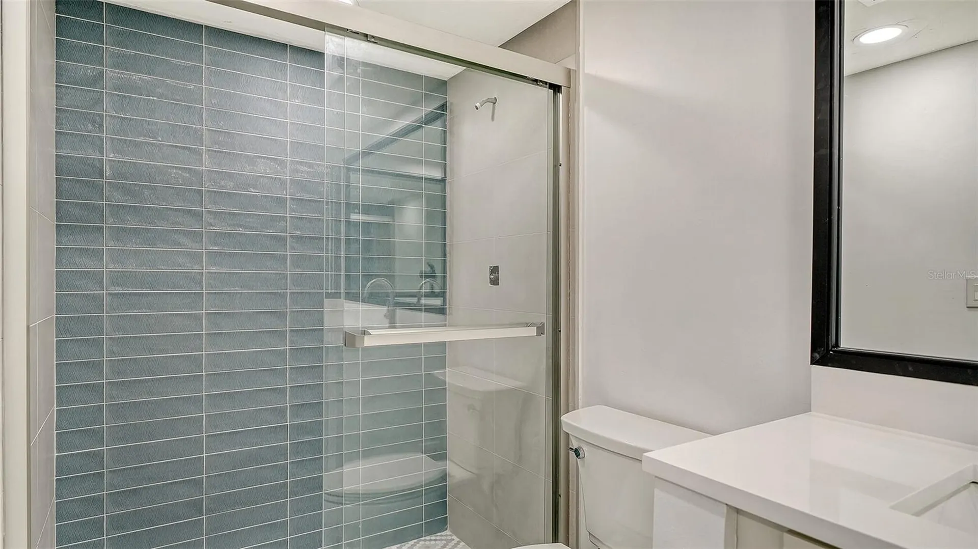 5027 Kestral Park Sarasota FL 34231