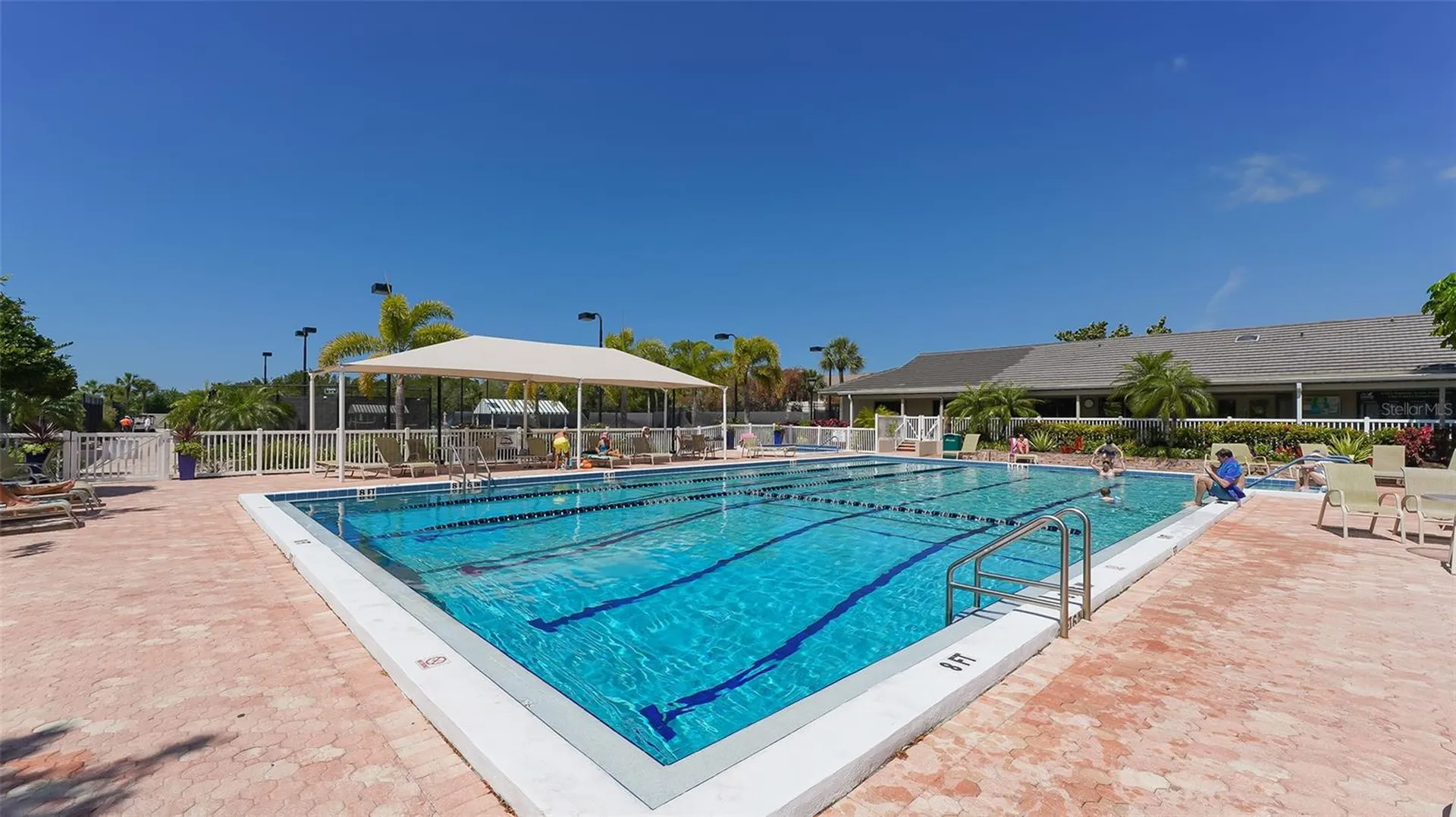 5027 Kestral Park Sarasota FL 34231