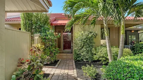 5027 Kestral Park Sarasota FL 34231